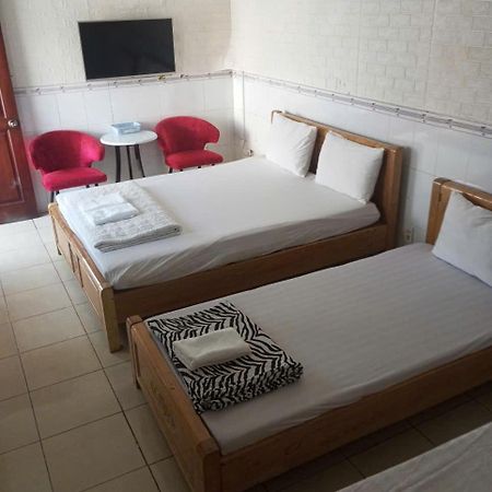 Khach San Hoa Anh Anh Hotel Ho Si Minh-város Kültér fotó